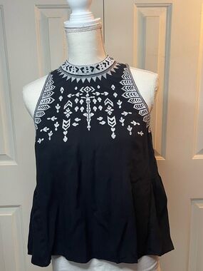 Forever 21 Black Camisole with White Embroidered High Neck